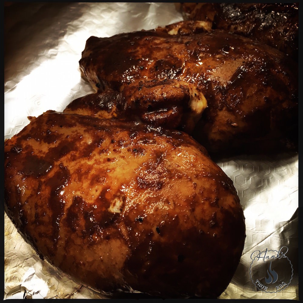 Grilled chicken with chocolate and chili glaze - Hanks True BBQ™
