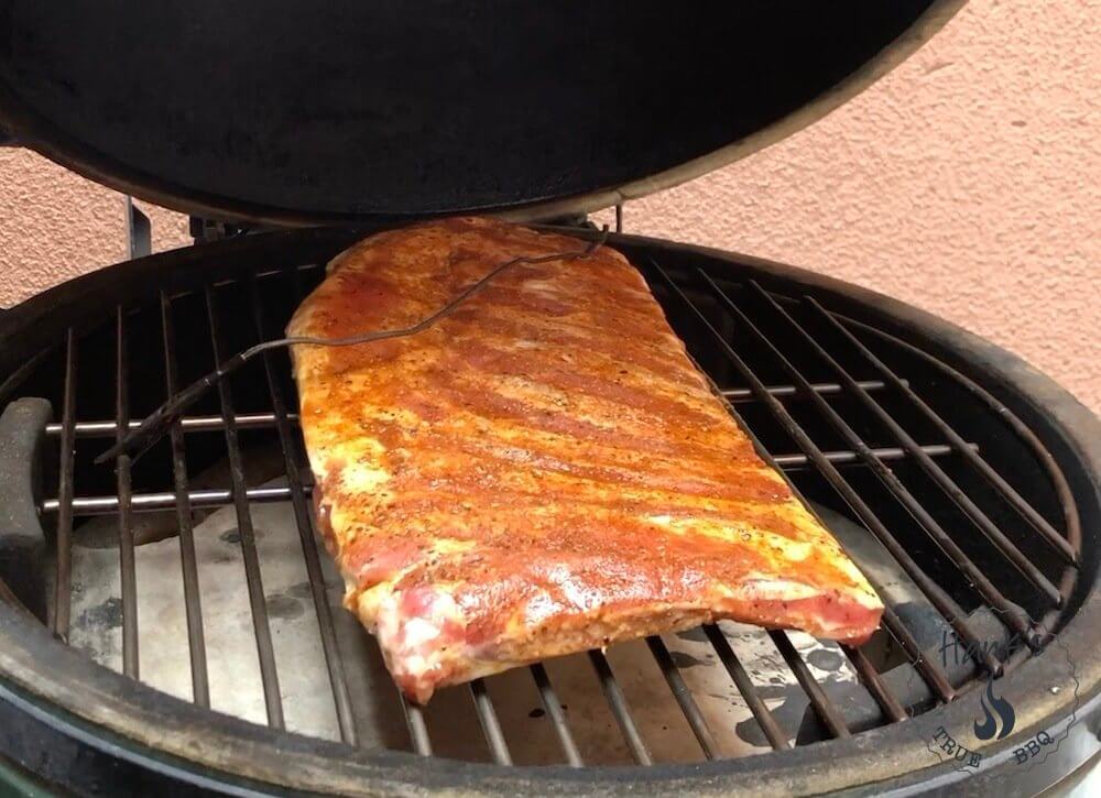 Ribs with rub on the grill